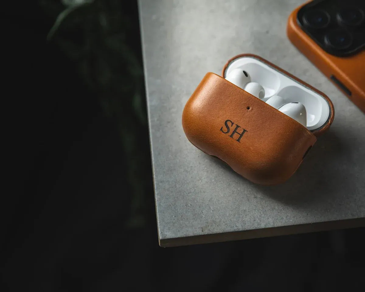 Snakehive Accessories Apple AirPods Pro 3 - Metro Leather Case Apple AirPods Pro 3 Leather Case | Snakehive