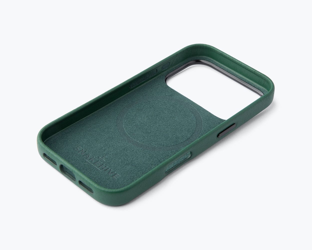 Apple iPhone 17 Pro  - Metro Slim Leather Phone Case