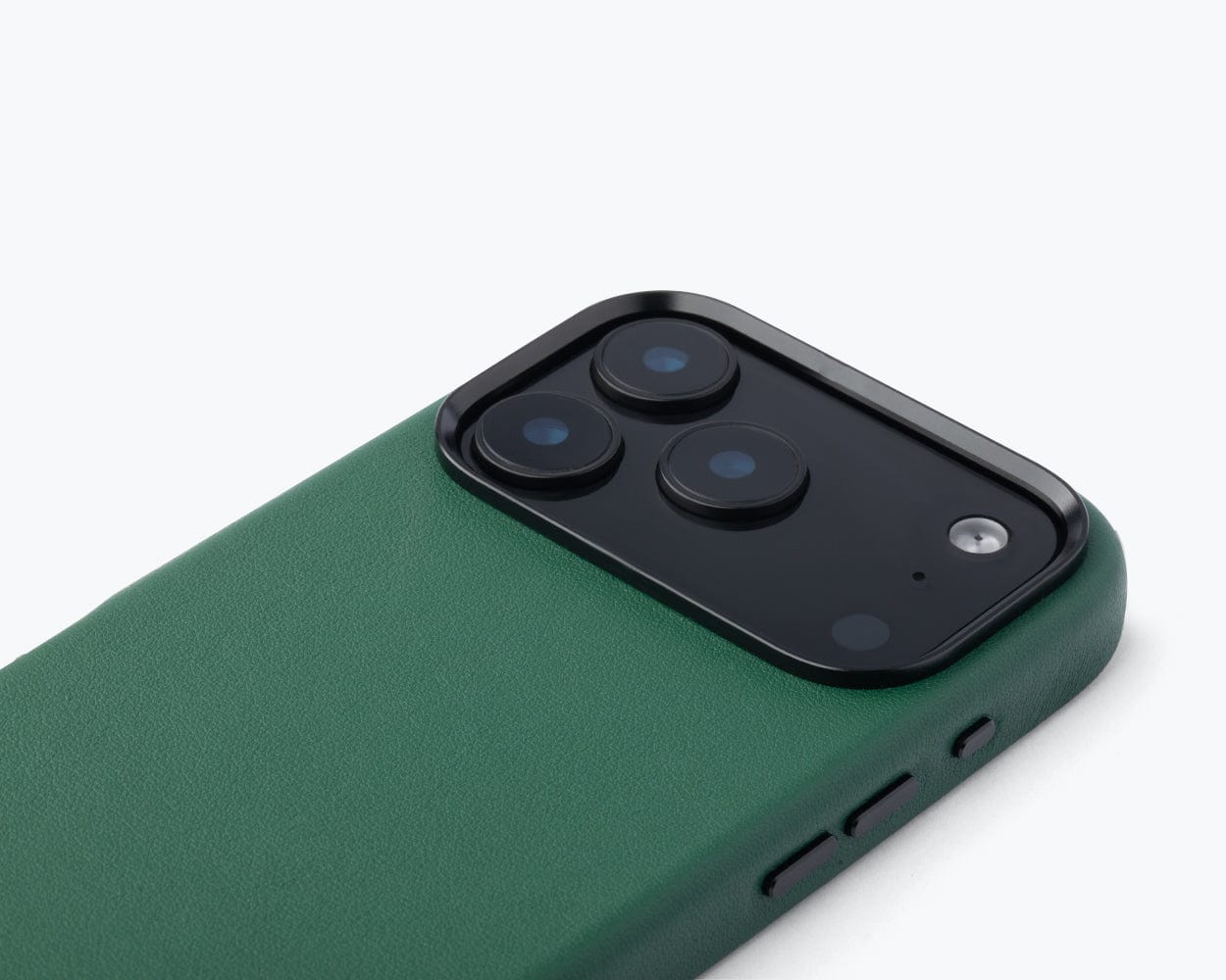 Apple iPhone 17 Pro  - Metro Slim Leather Phone Case