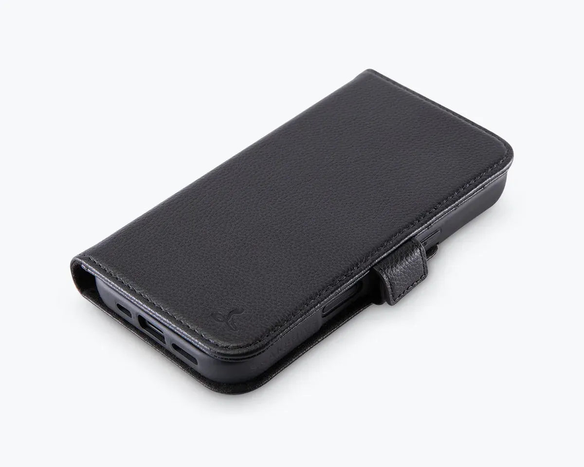 Snakehive Metro Wallet Apple iPhone 16 Plus - Metro Leather Wallet Phone Case Metro Leather Wallet Phone Case for Apple iPhone 16 Plus