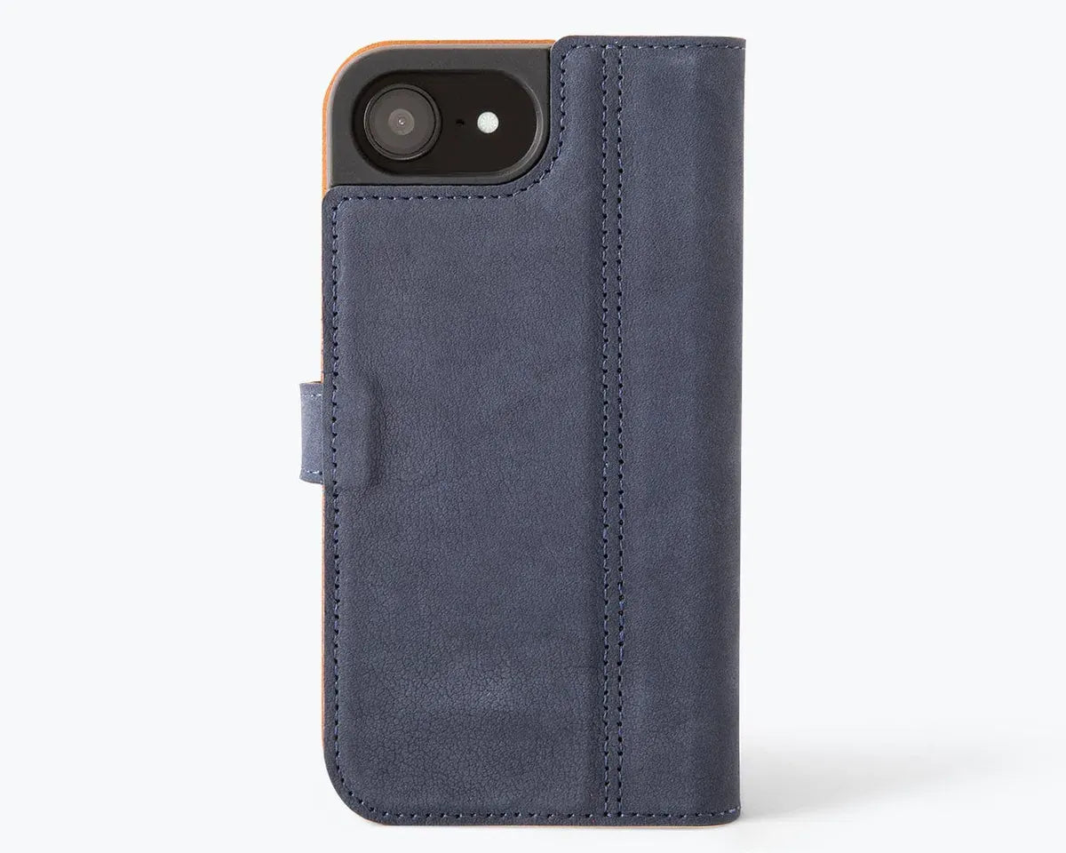 Snakehive Vintage Wallet Apple iPhone 17e / 16e - Vintage Leather Wallet Phone Case Vintage Leather Wallet Case for Apple iPhone 17e / 16e
