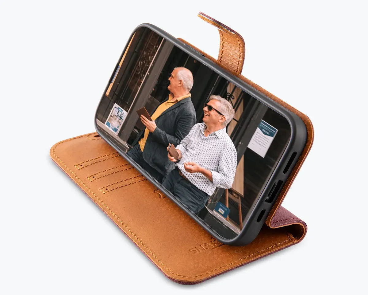 Snakehive Vintage Wallet Apple iPhone 17e / 16e - Vintage Leather Wallet Phone Case Vintage Leather Wallet Case for Apple iPhone 17e / 16e