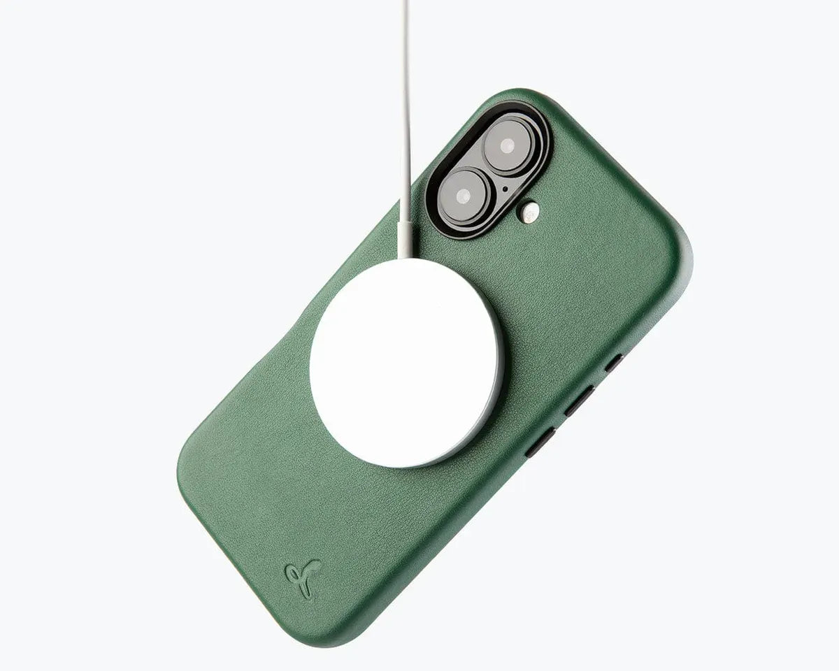 Snakehive Metro Bumper Case Apple iPhone 16 - Metro Slim Leather Phone Case Metro Slim Leather Phone Case for Apple iPhone 16