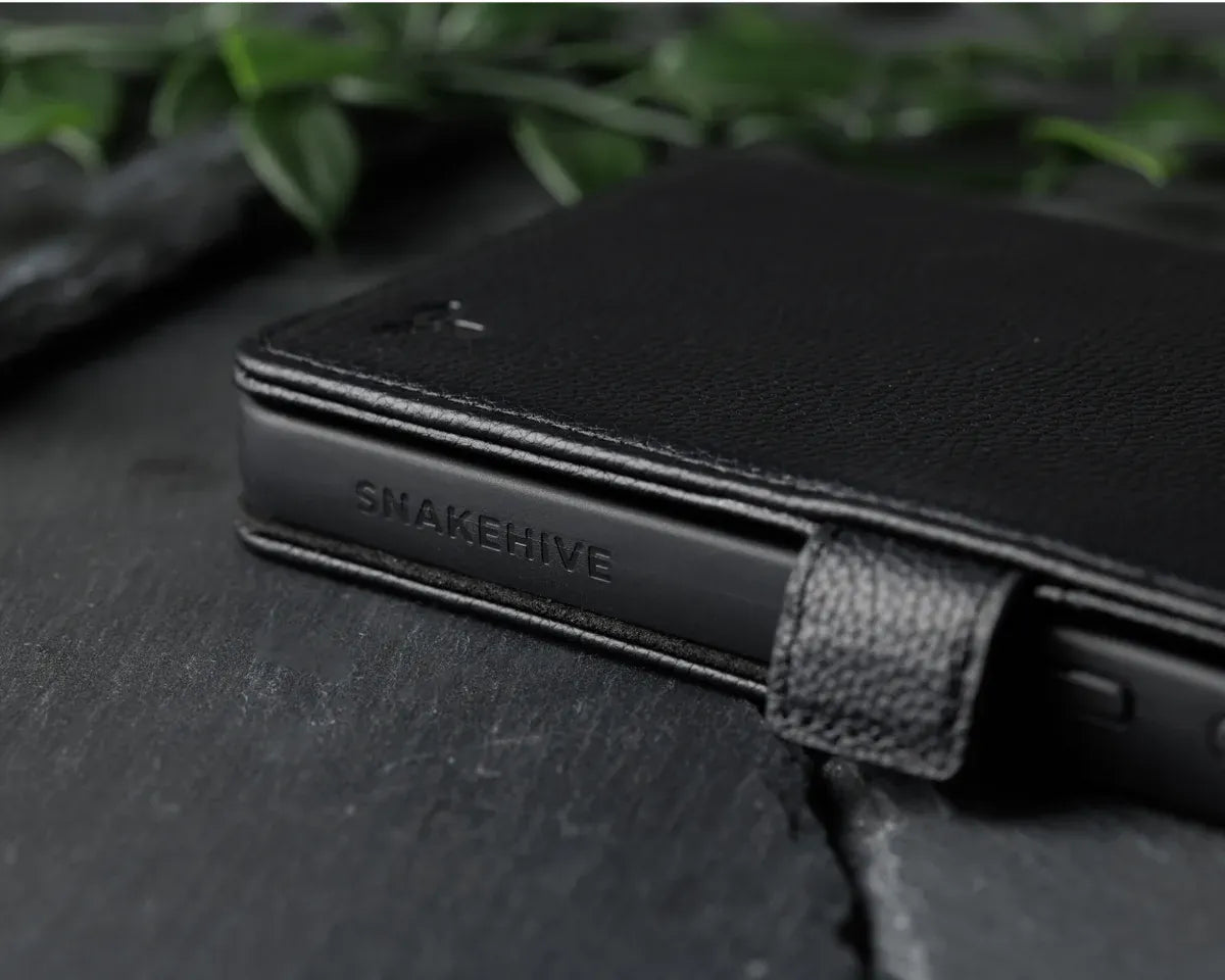 Snakehive Metro Wallet Samsung Galaxy S26 FE - Metro Leather Wallet Phone Case Metro Leather Wallet Phone Case for Samsung Galaxy S26 FE