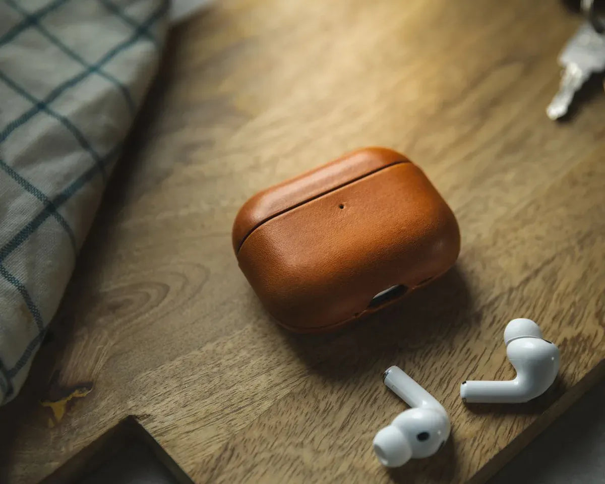 Snakehive Accessories Apple AirPods Pro 3 - Metro Leather Case Apple AirPods Pro 3 Leather Case | Snakehive
