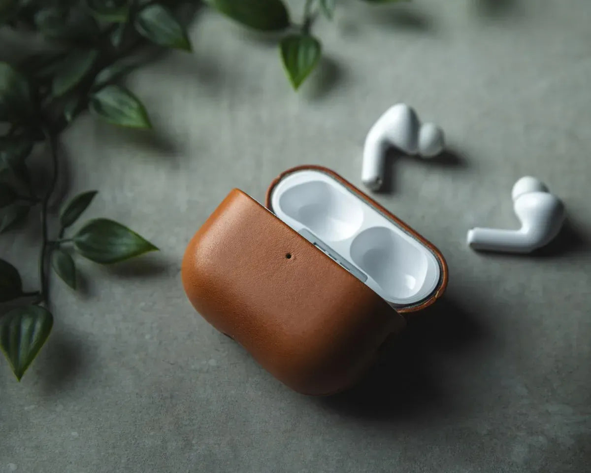 Snakehive Accessories Apple AirPods Pro 3 - Metro Leather Case Apple AirPods Pro 3 Leather Case | Snakehive