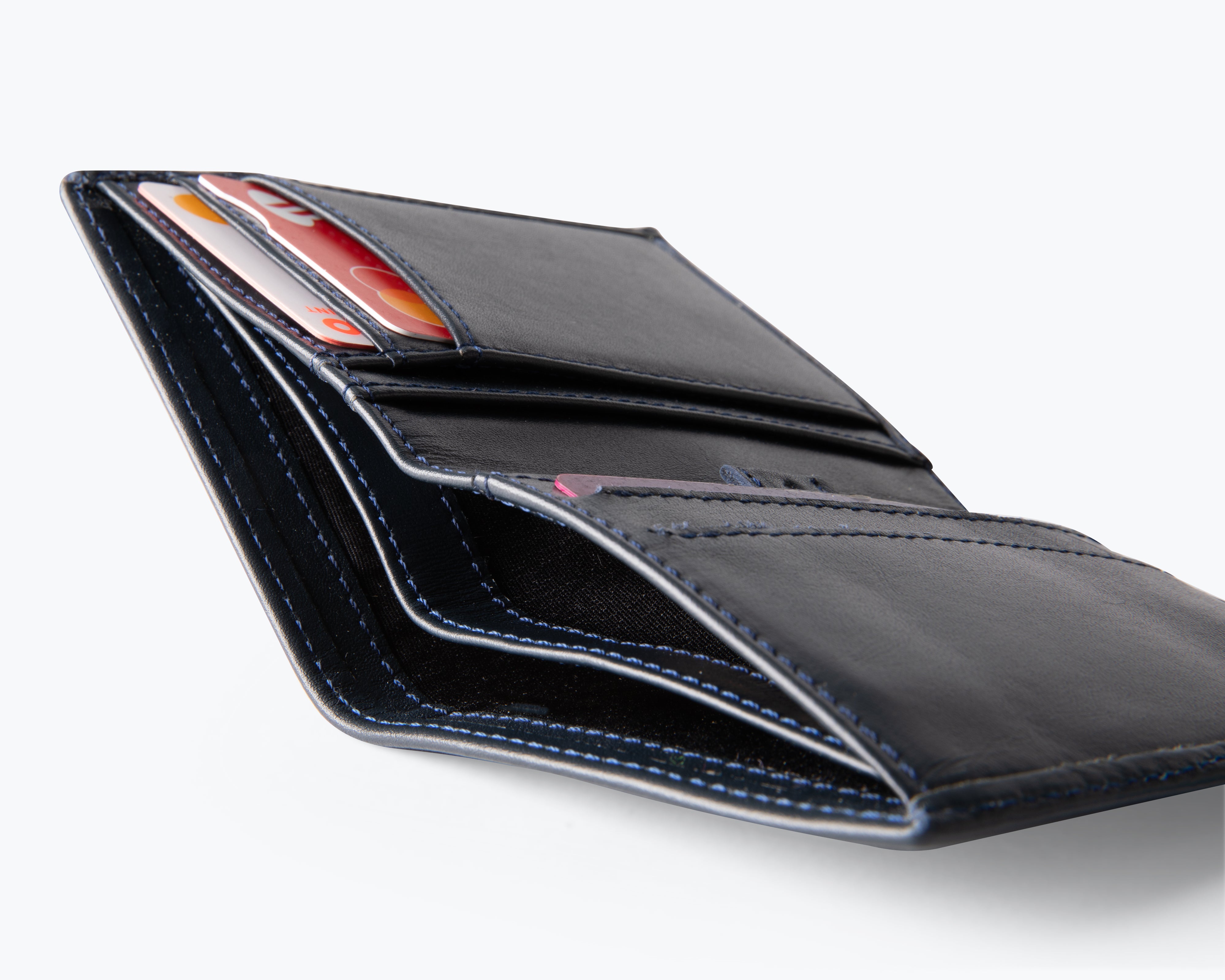 Metro Leather Bifold Wallet - Snakehive UK