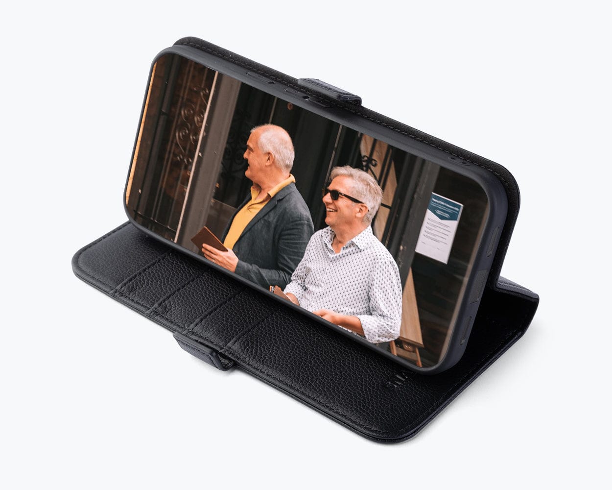 Google Pixel 10 Pro XL - Metro Leather Wallet Phone Case