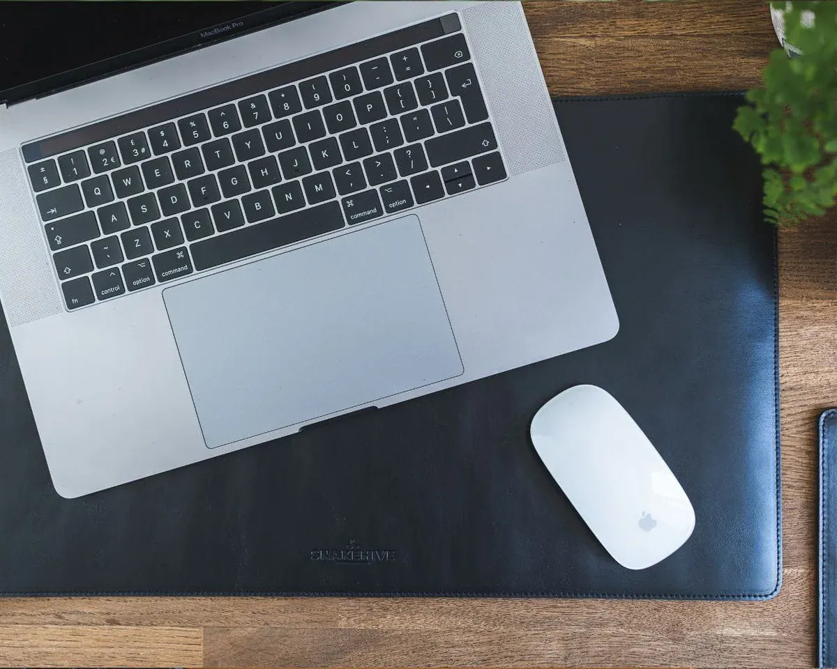 Snakehive UK Accessories Metro Leather Desk Mat - Medium Metro Leather Desk Mat - Medium | Leather Accessories