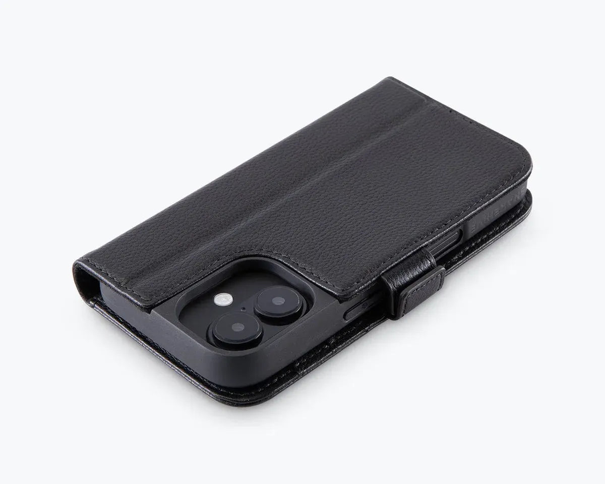 Snakehive Metro Wallet Apple iPhone 16 - Metro Leather Wallet Phone Case Metro Leather Wallet Phone Case for Apple iPhone 16