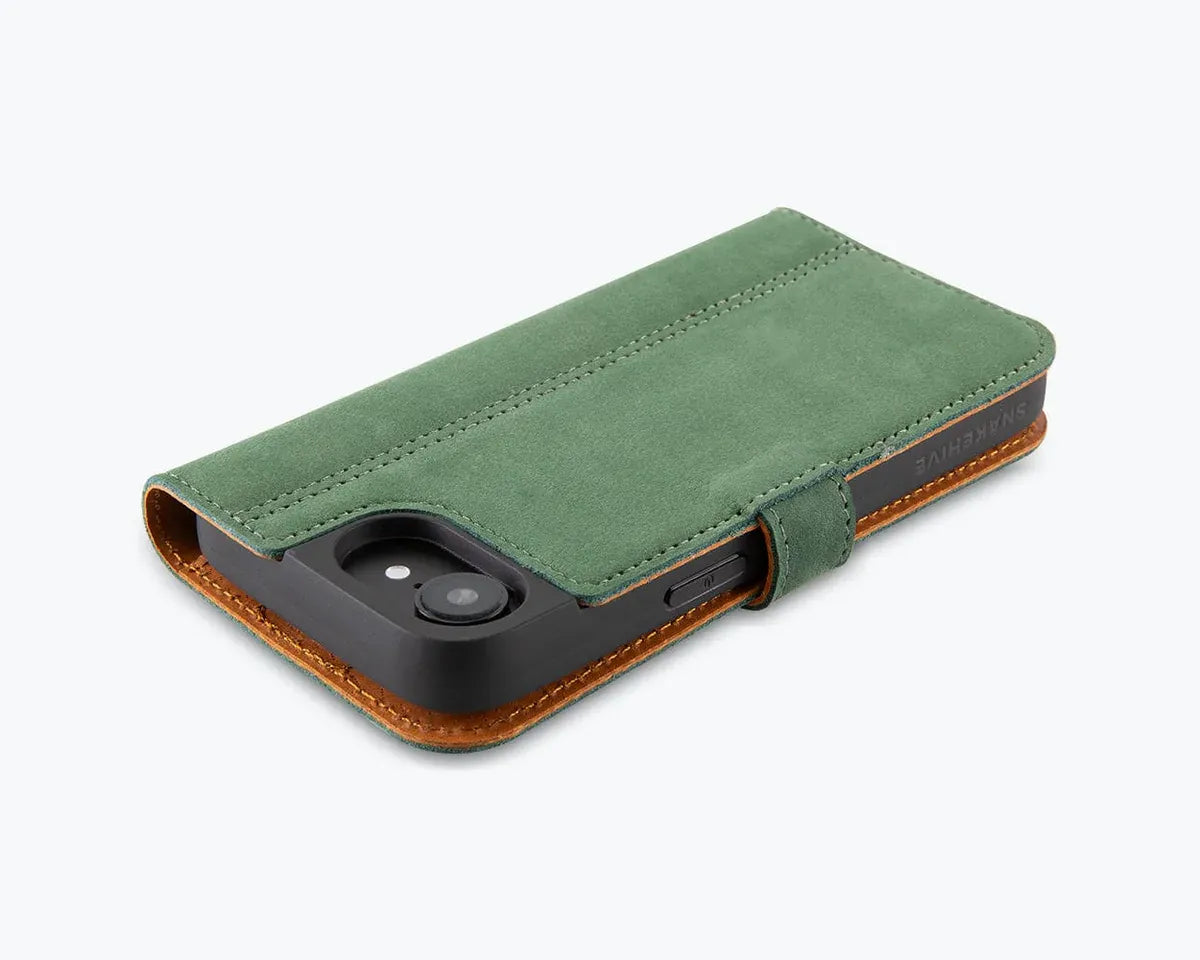 Snakehive Vintage Wallet Apple iPhone 17e / 16e - Vintage Leather Wallet Phone Case Vintage Leather Wallet Case for Apple iPhone 17e / 16e