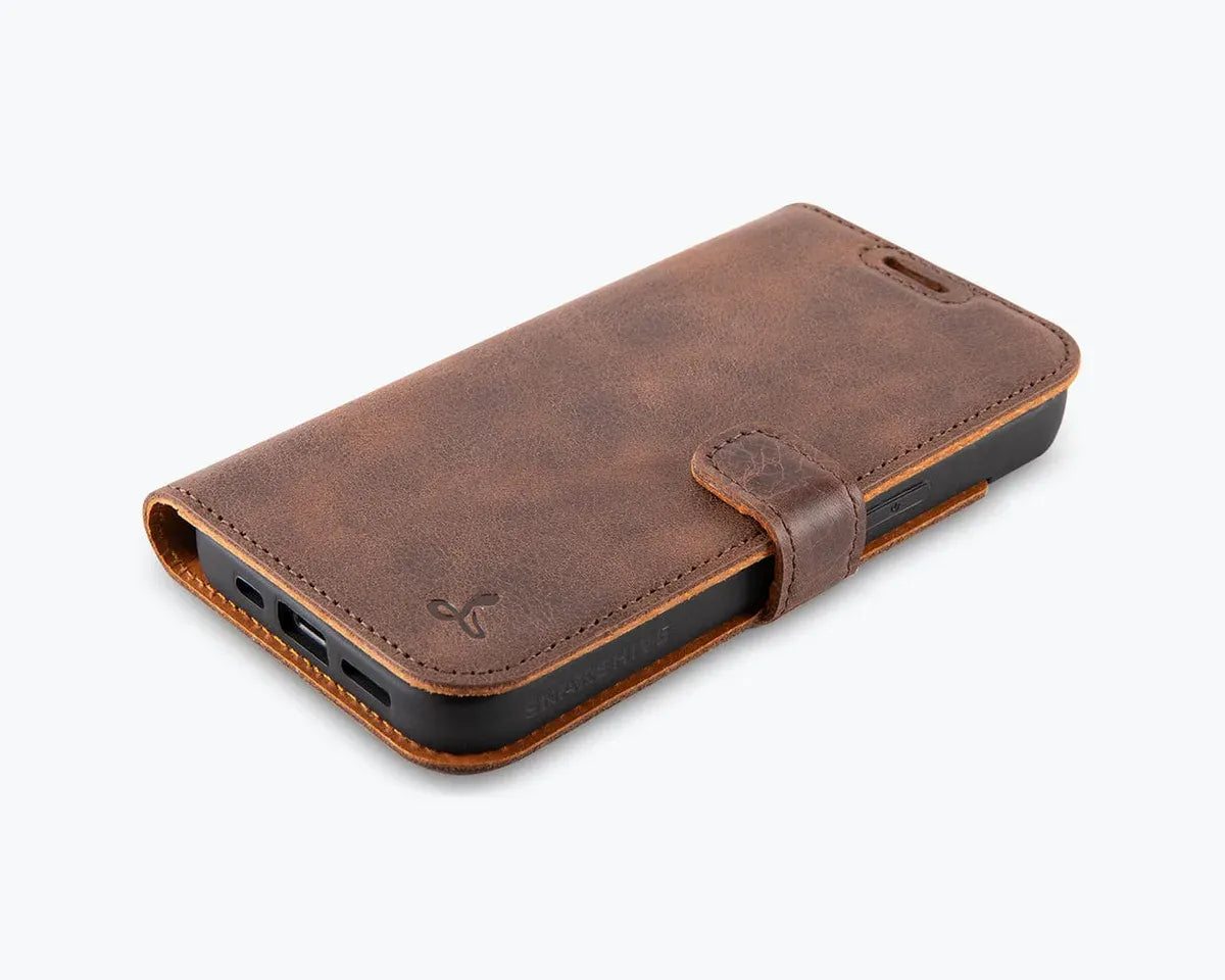 Snakehive Vintage Wallet Apple iPhone 17e / 16e - Vintage Leather Wallet Phone Case Vintage Leather Wallet Case for Apple iPhone 17e / 16e