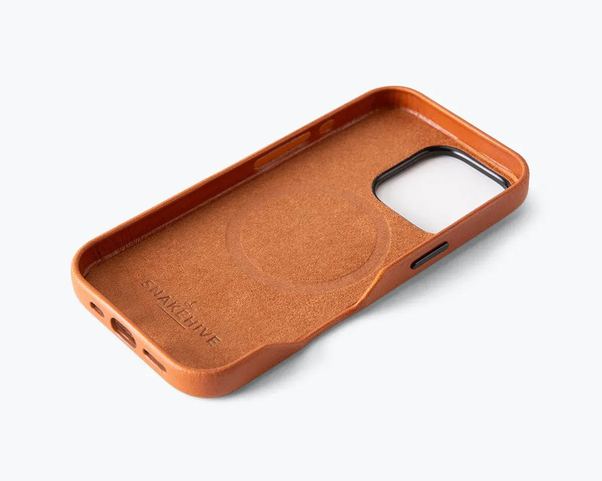 Snakehive Metro Bumper Case Apple iPhone 16 Pro Max - Metro Slim Leather Phone Case Metro Slim Leather Phone Case for Apple iPhone 16 Pro Max
