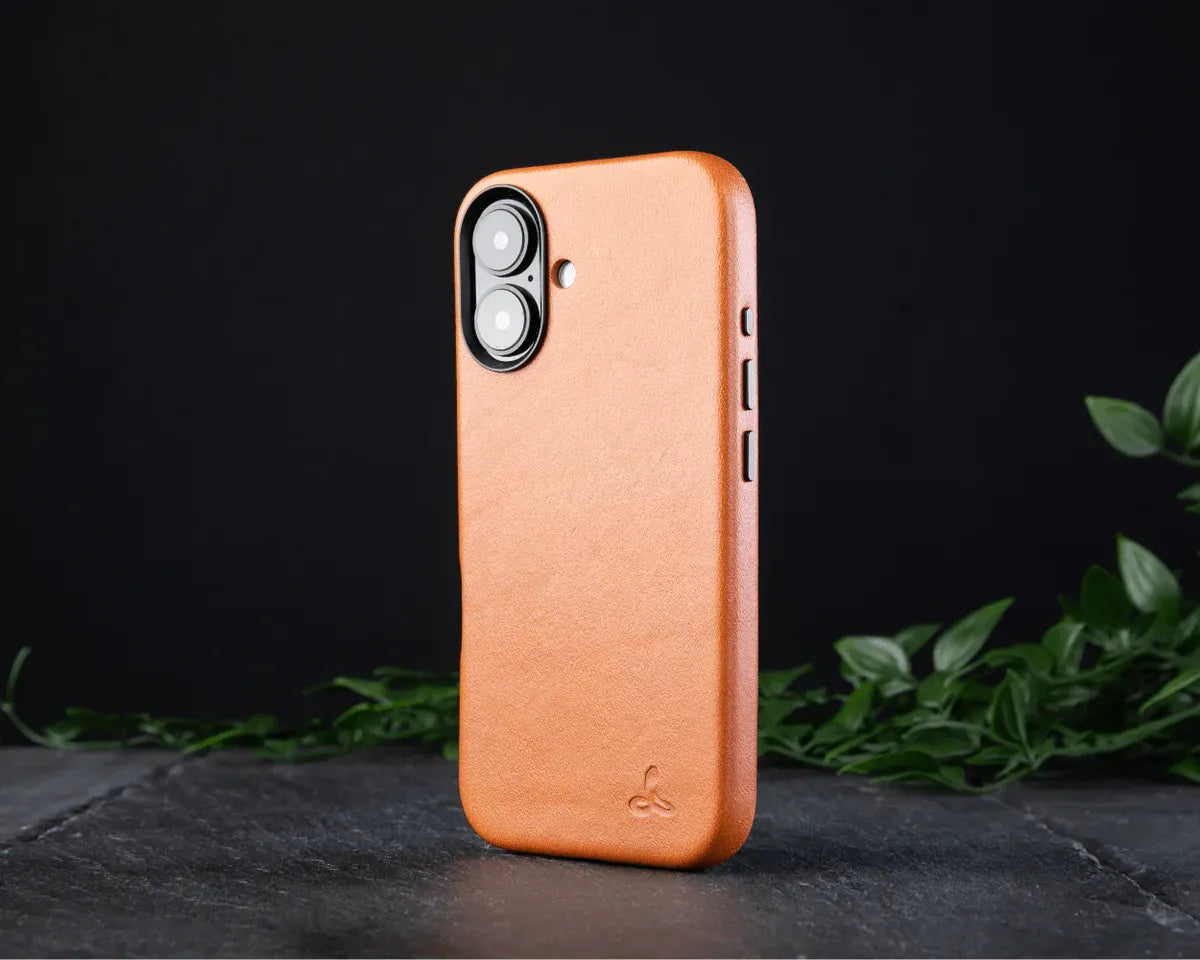 Snakehive Metro Bumper Case Apple iPhone 16 - Metro Slim Leather Phone Case Metro Slim Leather Phone Case for Apple iPhone 16