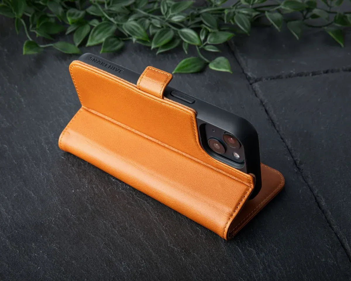 Snakehive UK Metro Wallet Apple iPhone 14 - Metro Leather Wallet Phone Case Metro Leather Wallet Phone Case for Apple iPhone 14