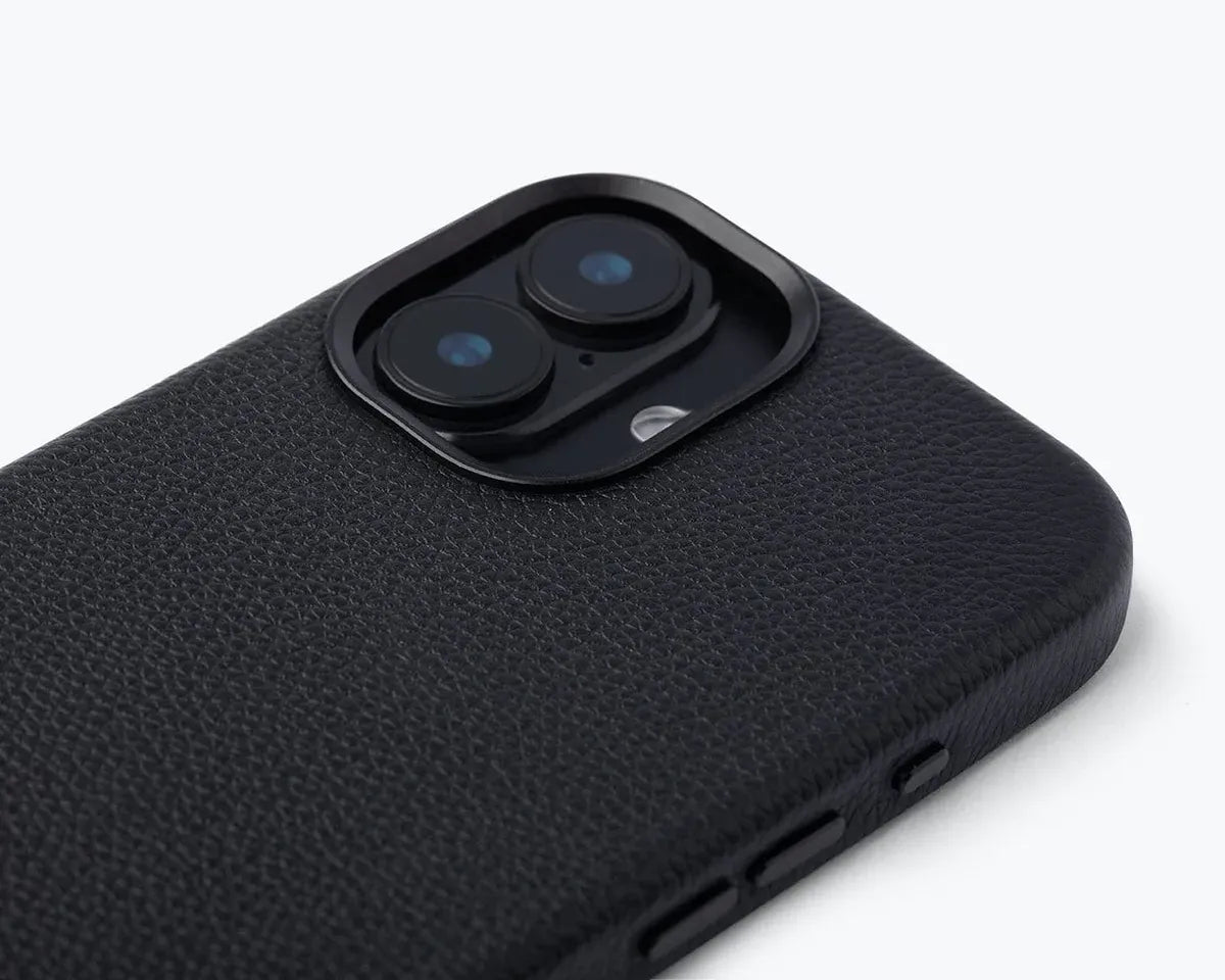 Snakehive Metro Bumper Case Apple iPhone 17 - Metro Slim Leather Phone Case Metro Slim Leather Phone Case for Apple iPhone 17
