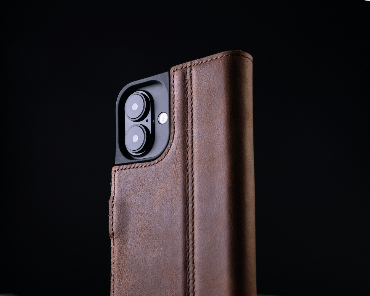 Apple Iphone 16 Plus Vintage Leather Wallet - Snakehive UK