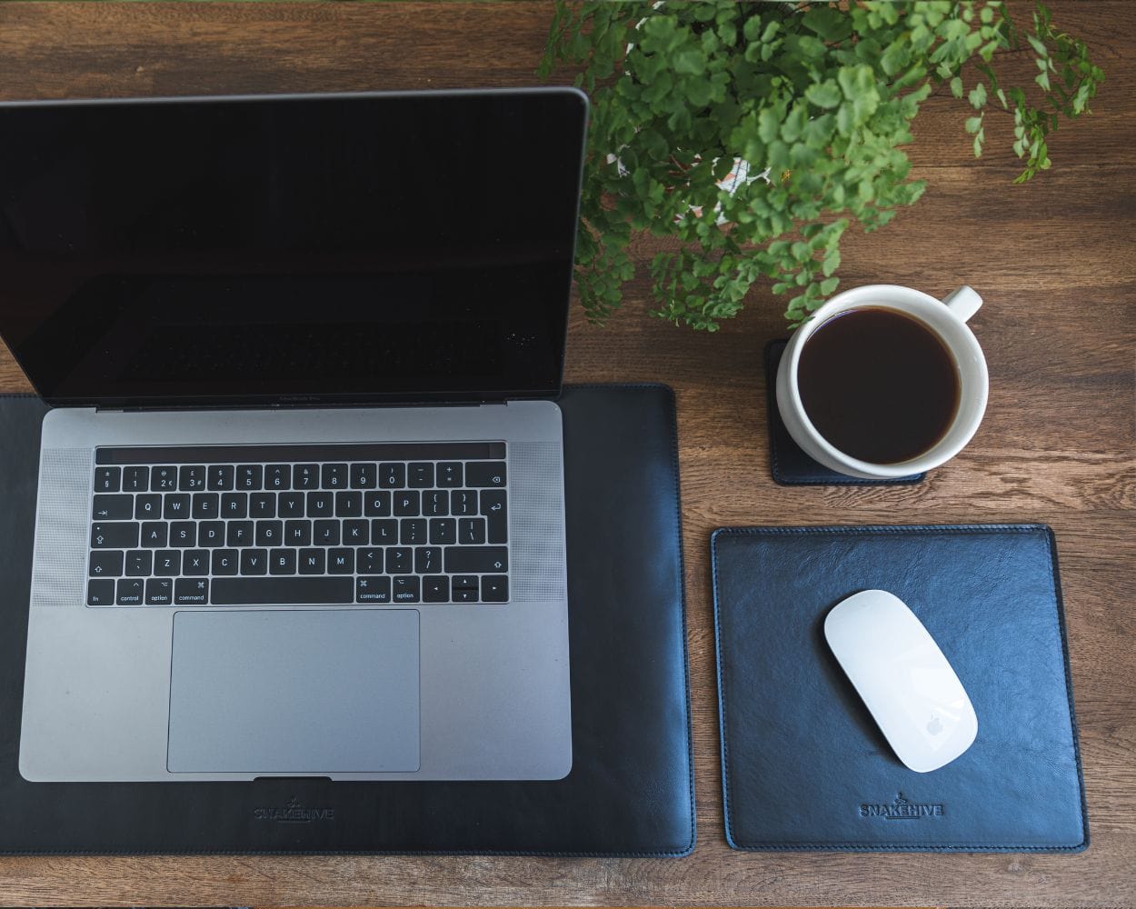 Metro Leather Desk Mat Medium - Snakehive UK